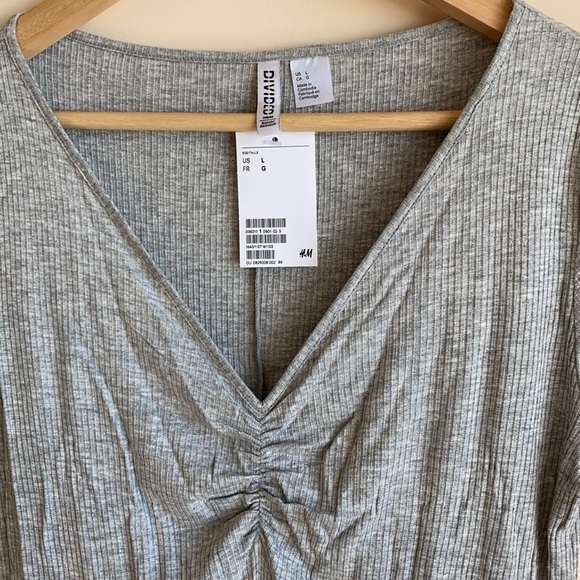 H&M ribbed t-shirt dress - Picture 2 of 3